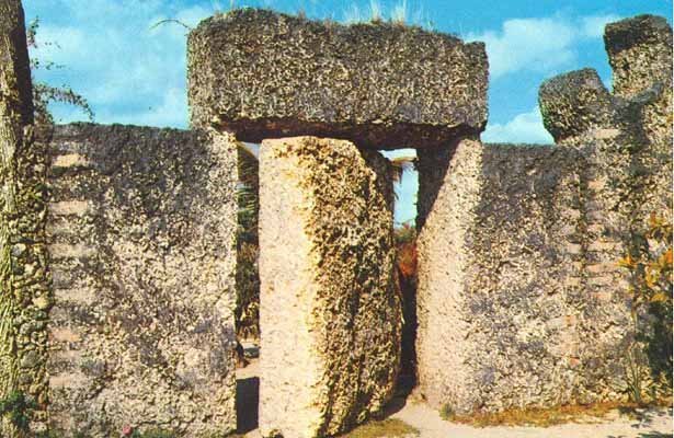 The nine-ton swinging gate at Coral Castle, Florida